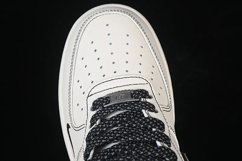All categories Nk Air Force 1 Air Force series Nk Air Force 1 Low Air Force low-top Nike Air Force 1'07 Low Beige and black Bugs Bunny crystal bottom Air Force 1 low-top casual sneakers SM6668-115